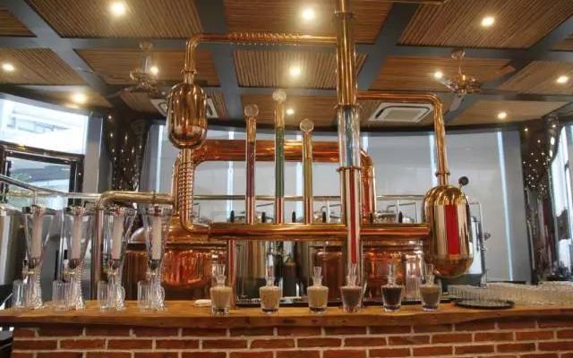 酒店型精釀啤酒設(shè)備系統(tǒng) 酒店型精釀啤酒設(shè)備系統(tǒng)